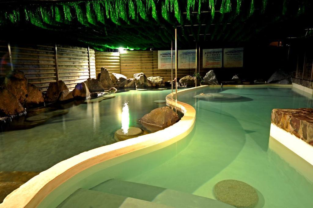 Chat Hot Spring Resort Keelung Exterior photo