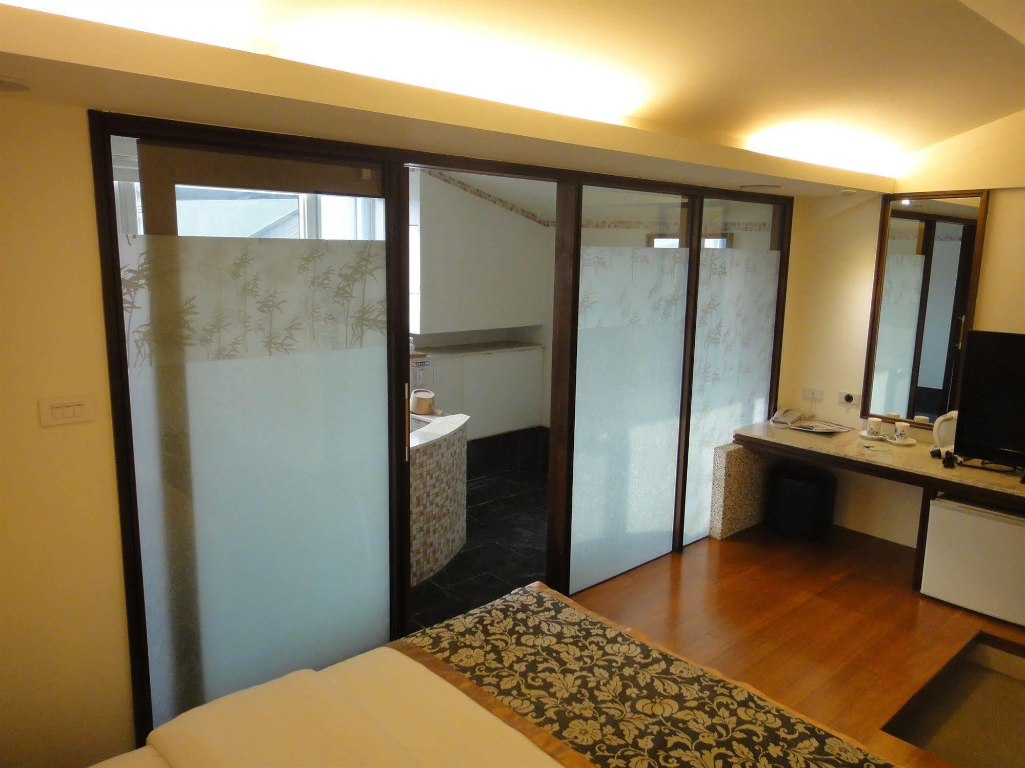 Chat Hot Spring Resort Keelung Exterior photo