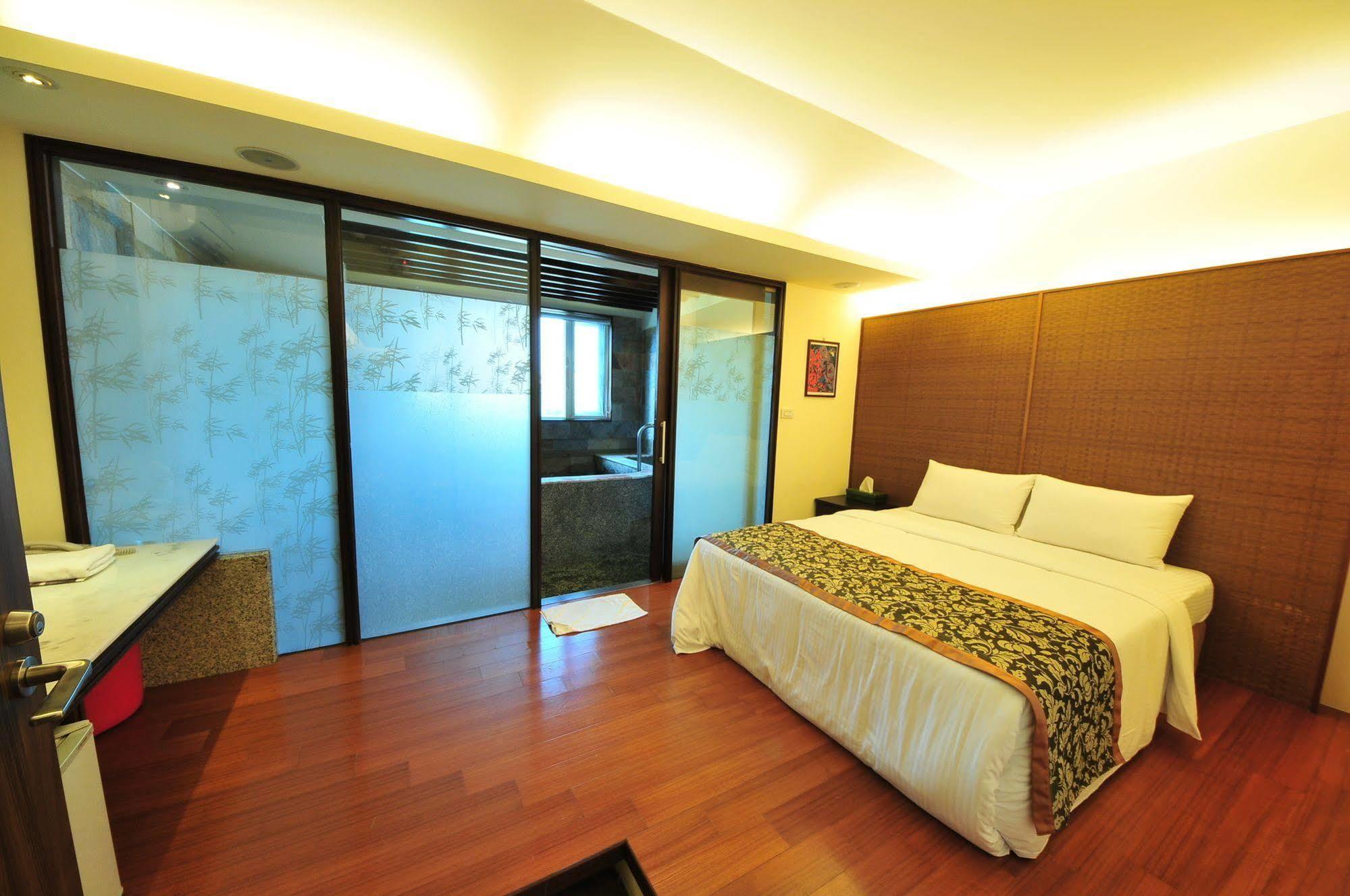 Chat Hot Spring Resort Keelung Exterior photo